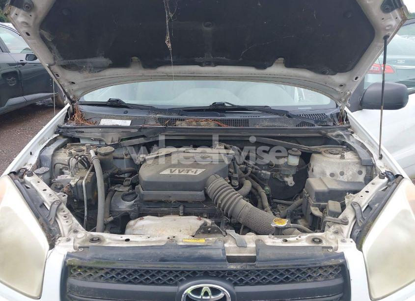 Photo 10 of 2004 Toyota Rav4 (VIN JTEGD20V640038781)