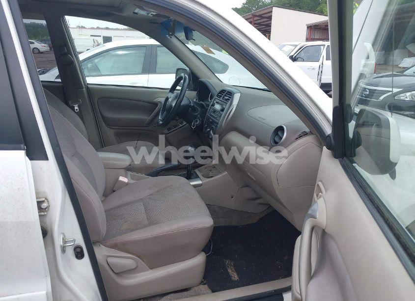 Photo 5 of 2004 Toyota Rav4 (VIN JTEGD20V640038781)