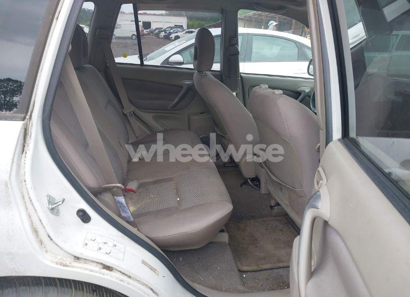 Photo 8 of 2004 Toyota Rav4 (VIN JTEGD20V640038781)