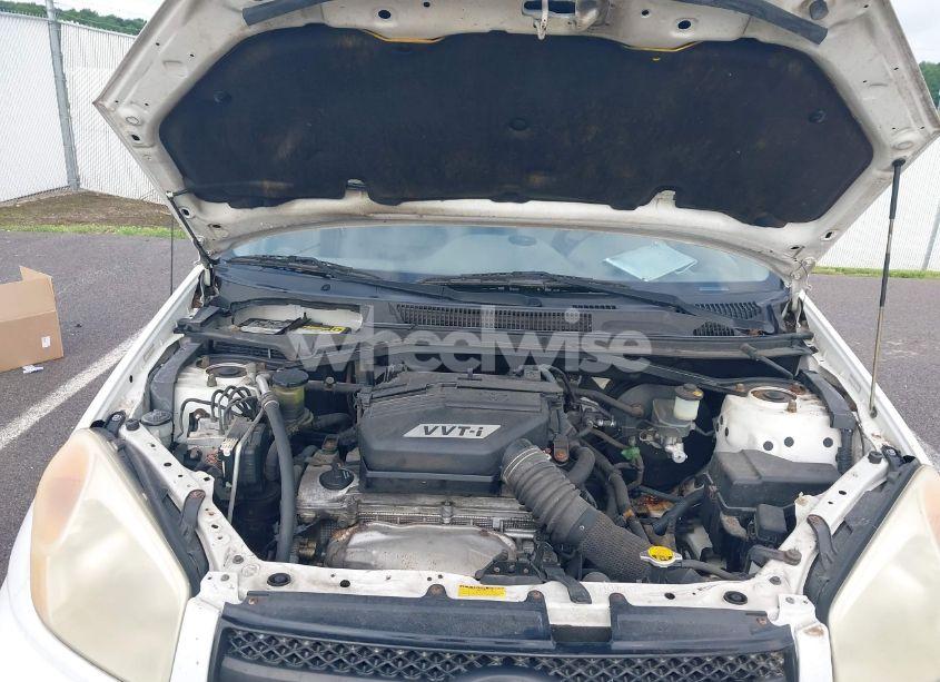 Photo 10 of 2004 Toyota Rav4 (VIN JTEGD20V940006150)