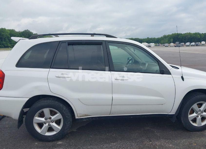 Photo 13 of 2004 Toyota Rav4 (VIN JTEGD20V940006150)