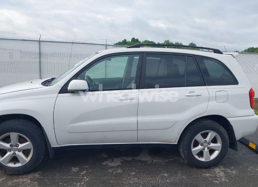 Photo 14 of 2004 Toyota Rav4 (VIN JTEGD20V940006150)