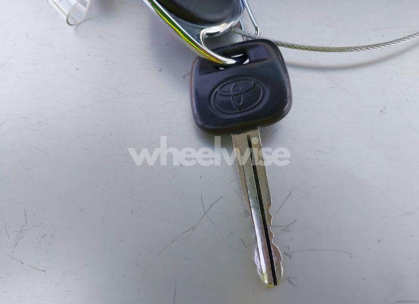 Photo 11 of 2005 Toyota Highlander (VIN JTEGD21A050118865)