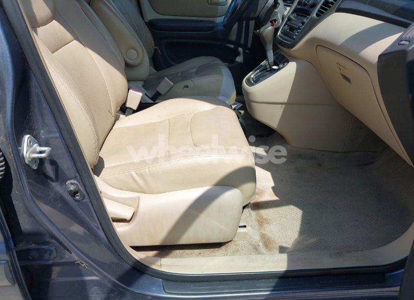 Photo 5 of 2001 Toyota Highlander (VIN JTEGD21A110013701)