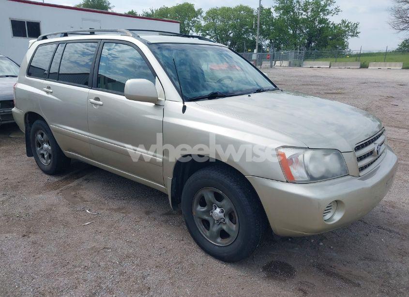 2003 Toyota Highlander (VIN JTEGD21A130055398) main photo