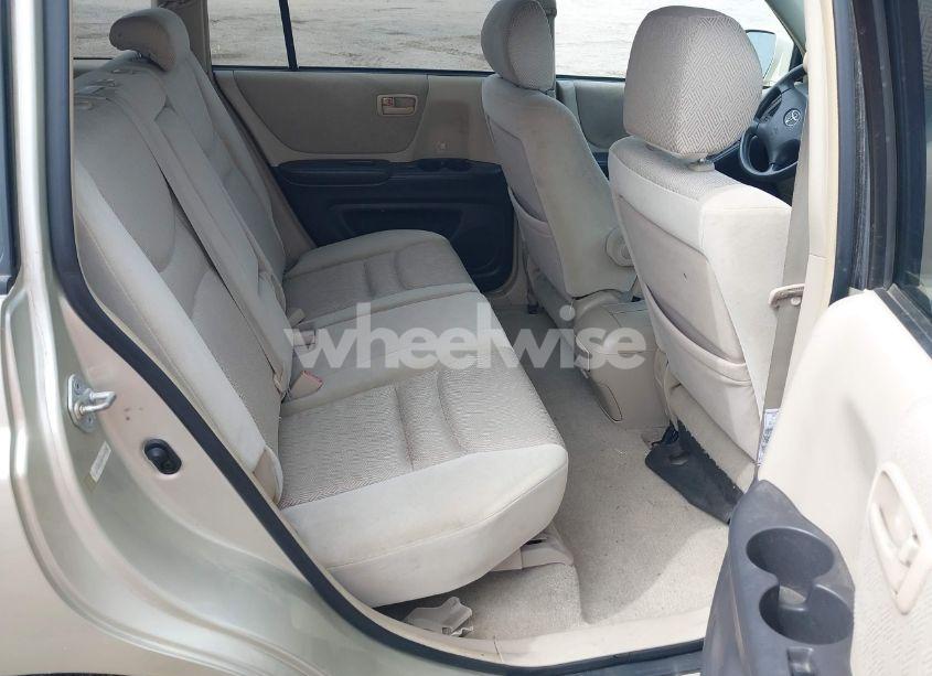 Photo 8 of 2003 Toyota Highlander (VIN JTEGD21A130055398)