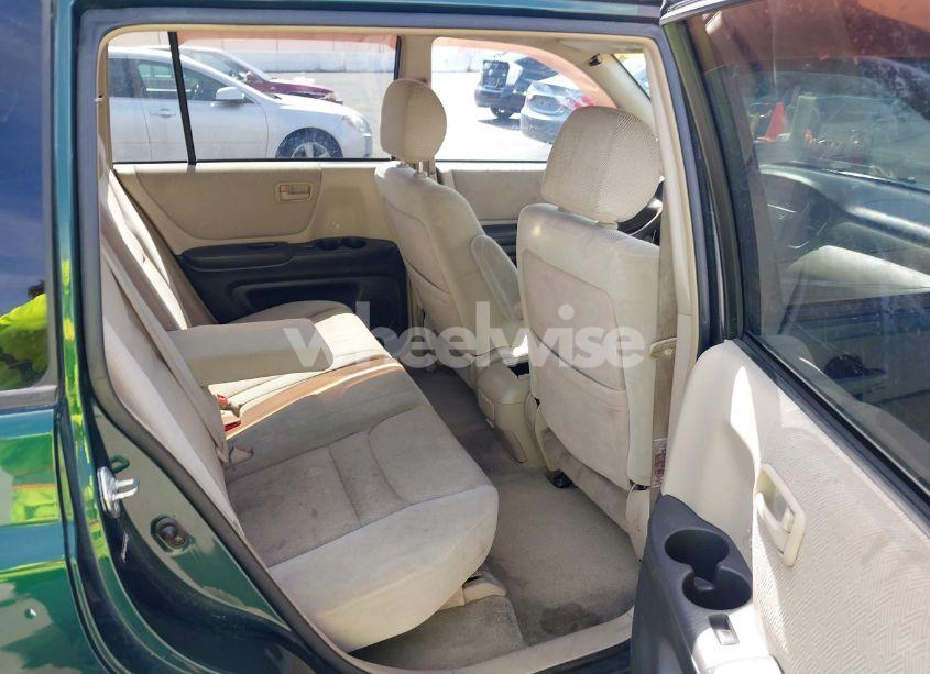 Photo 8 of 2003 Toyota Highlander (VIN JTEGD21A130064702)