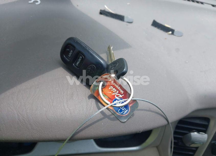 Photo 11 of 2005 Toyota Highlander (VIN JTEGD21A150106434)