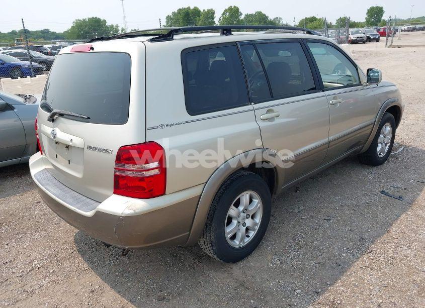 Photo 4 of 2001 Toyota Highlander (VIN JTEGD21A310017801)