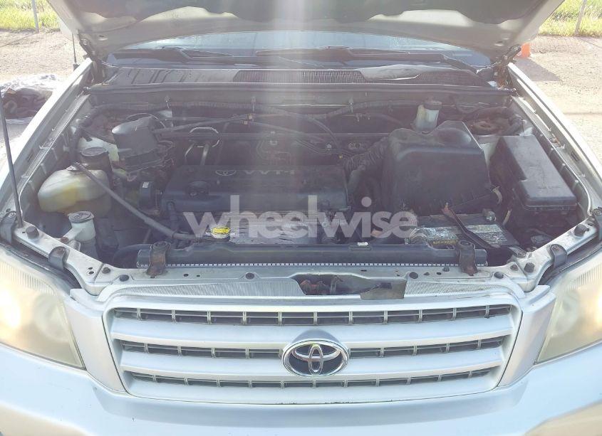 Photo 10 of 2003 Toyota Highlander (VIN JTEGD21A330073160)