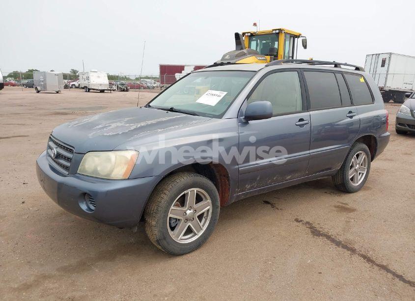 Photo 2 of 2003 Toyota Highlander (VIN JTEGD21A530050351)