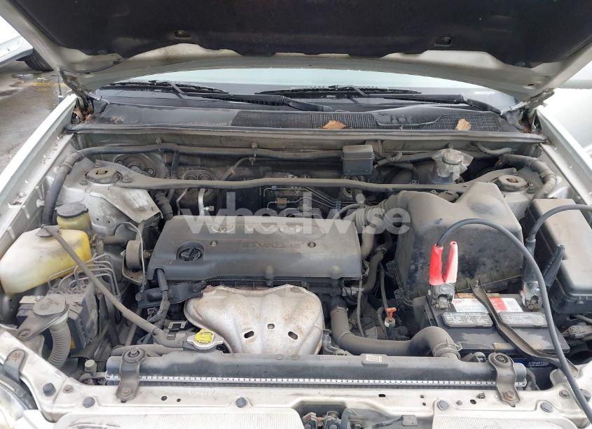 Photo 10 of 2004 Toyota Highlander (VIN JTEGD21A740090013)