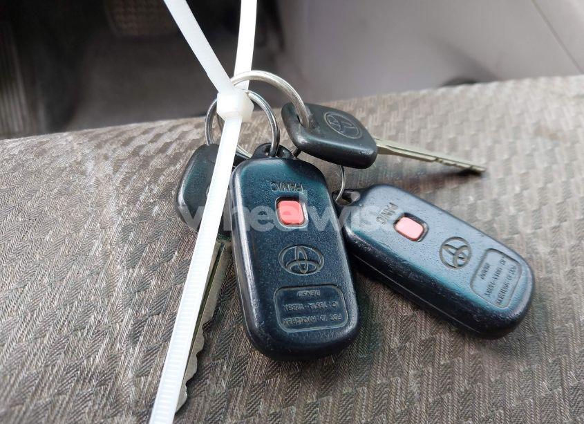 Photo 11 of 2004 Toyota Highlander (VIN JTEGD21A740090013)