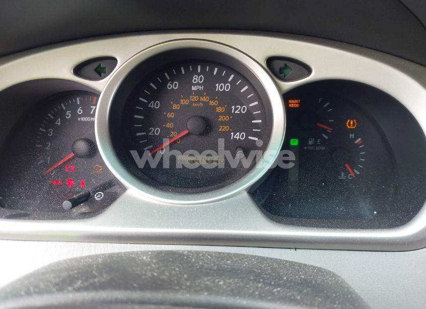 Photo 7 of 2004 Toyota Highlander (VIN JTEGD21A740090013)