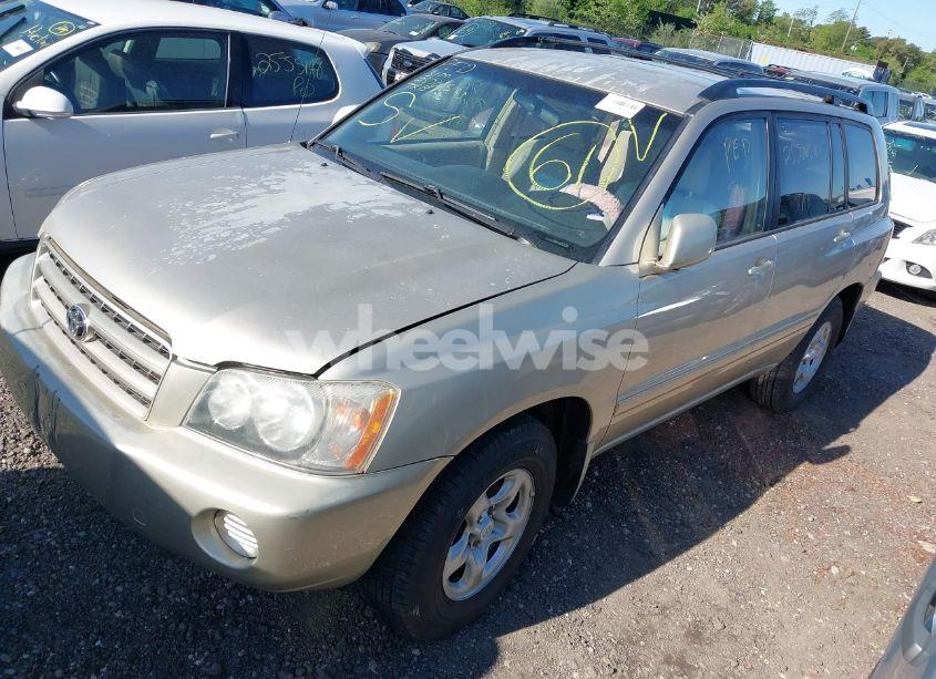 Photo 2 of 2001 Toyota Highlander (VIN JTEGD21A910008083)