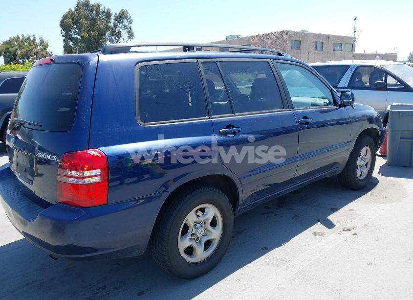 Photo 4 of 2002 Toyota Highlander (VIN JTEGD21A920033132)