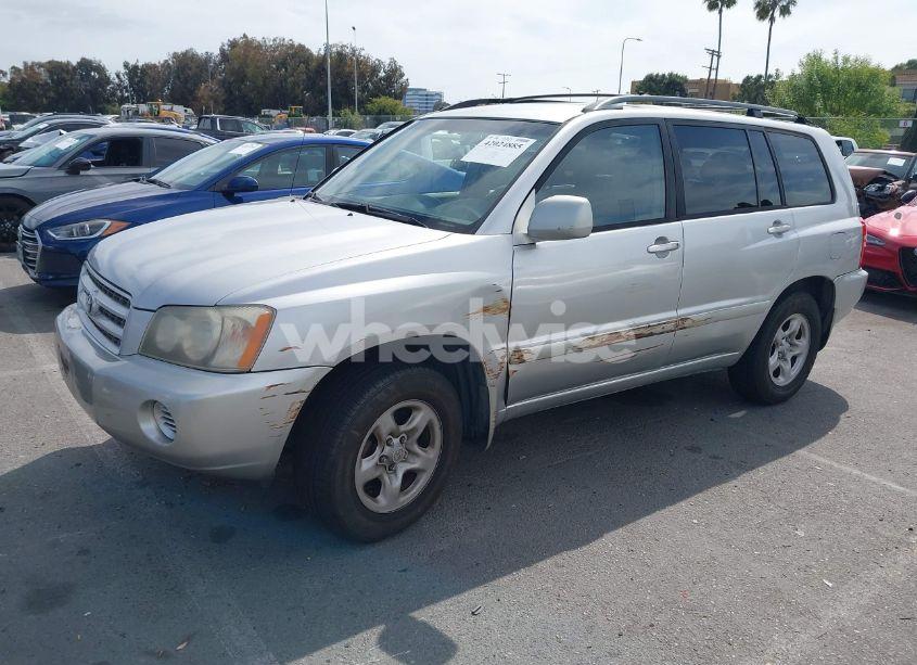 Photo 2 of 2002 Toyota Highlander (VIN JTEGD21AX20028215)