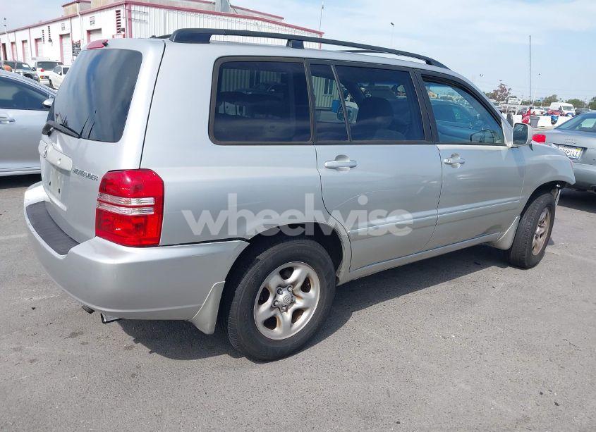 Photo 4 of 2002 Toyota Highlander (VIN JTEGD21AX20028215)