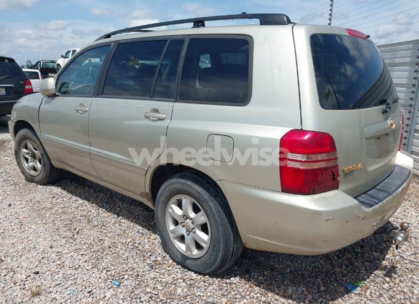 Photo 3 of 2003 Toyota Highlander V6 (VIN JTEGF21A030108389)