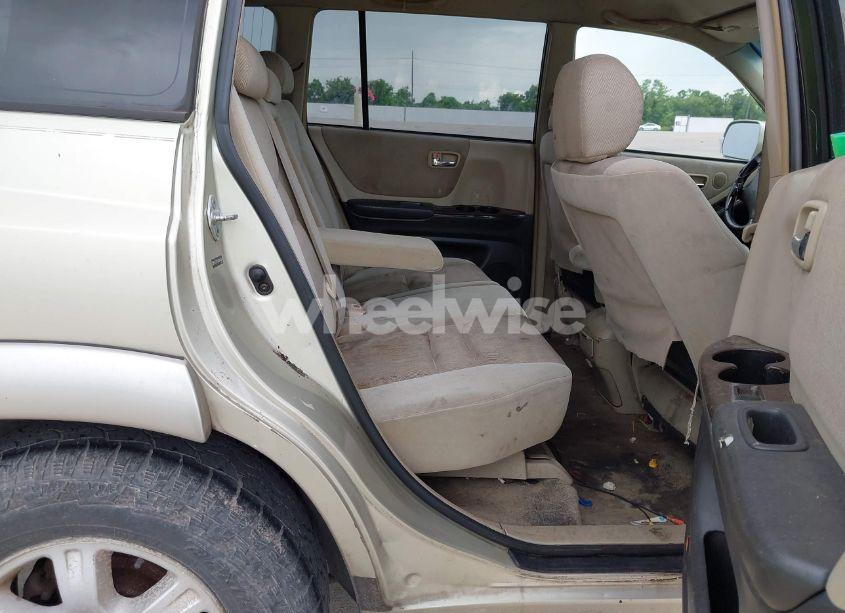 Photo 8 of 2003 Toyota Highlander LIMITED V6 (VIN JTEGF21A330116664)