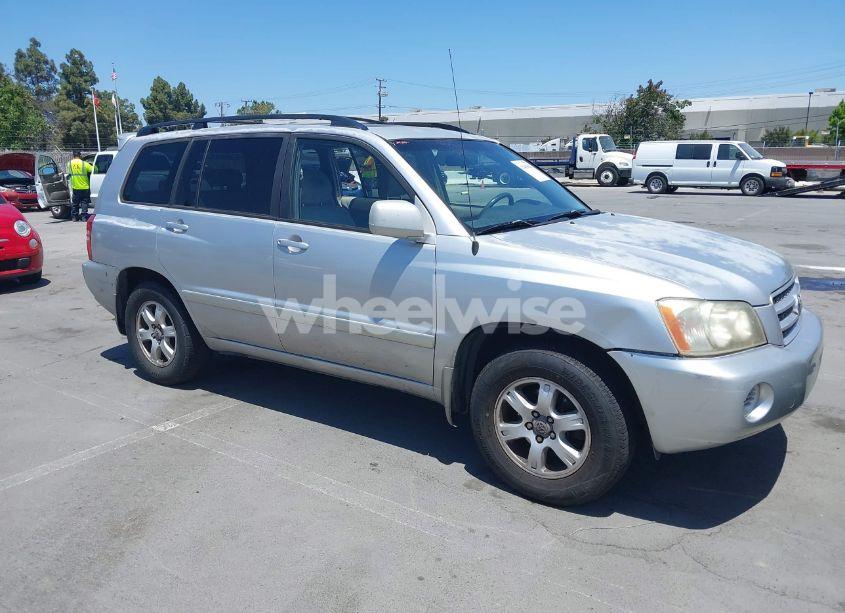 2002 Toyota Highlander V6 (VIN JTEGF21A420065285) main photo