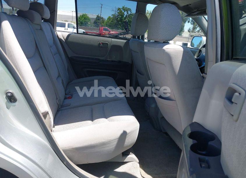 Photo 8 of 2002 Toyota Highlander V6 (VIN JTEGF21A420065285)