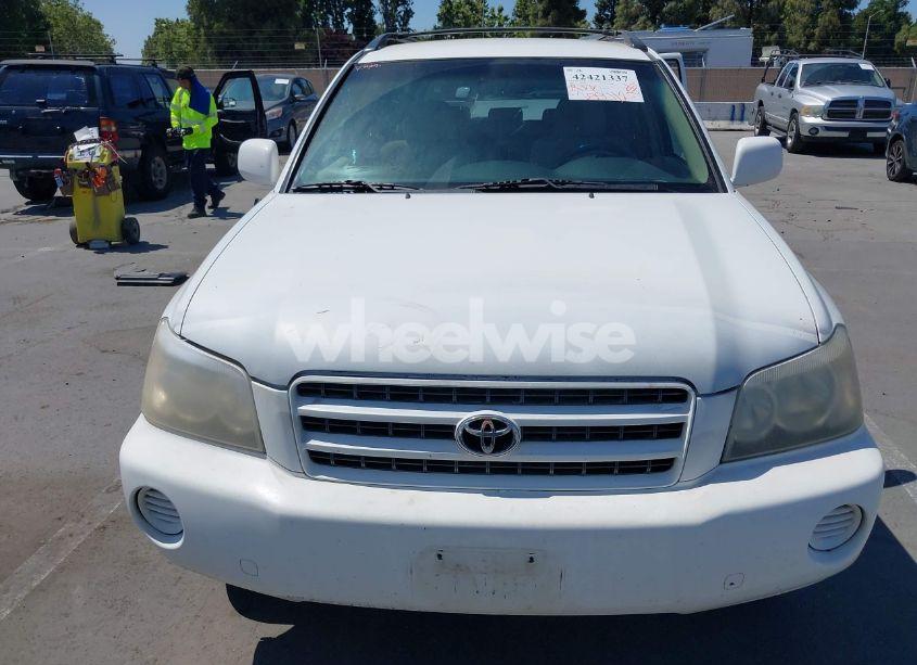 Photo 6 of 2002 Toyota Highlander V6 (VIN JTEGF21A520033817)