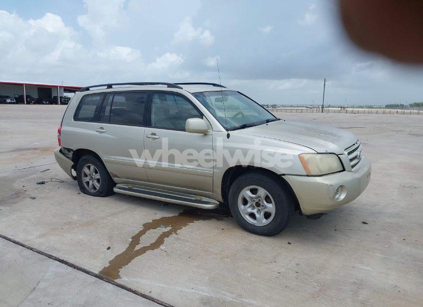2002 Toyota Highlander V6 (VIN JTEGF21A520068020) main photo