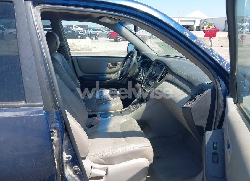 Photo 5 of 2003 Toyota Highlander V6 (VIN JTEGF21A530118366)