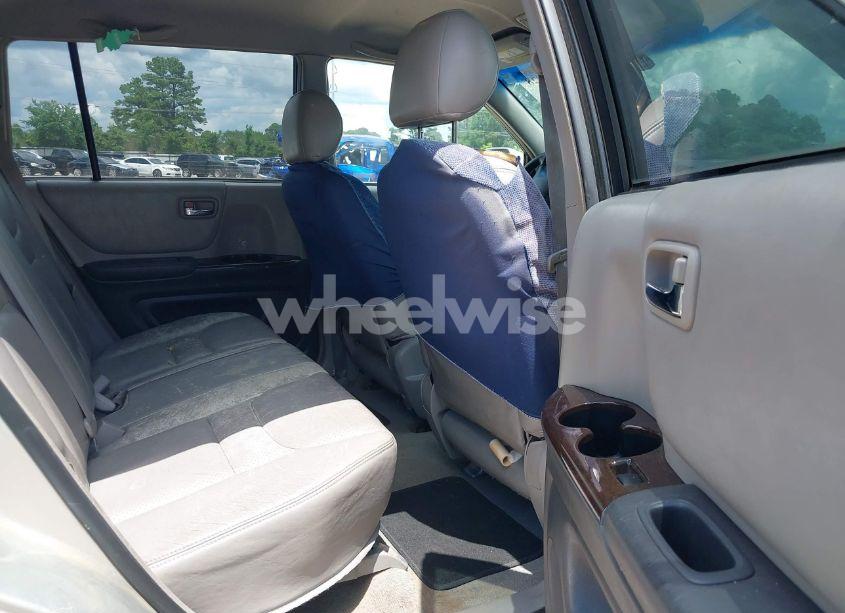 Photo 8 of 2001 Toyota Highlander V6 (VIN JTEGF21A610016295)