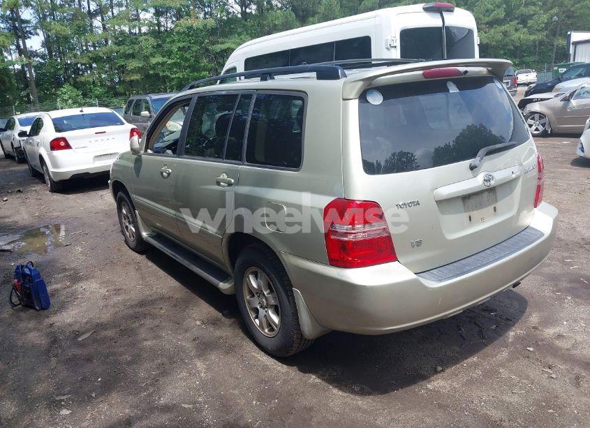 Photo 3 of 2003 Toyota Highlander V6 (VIN JTEGF21A930104230)