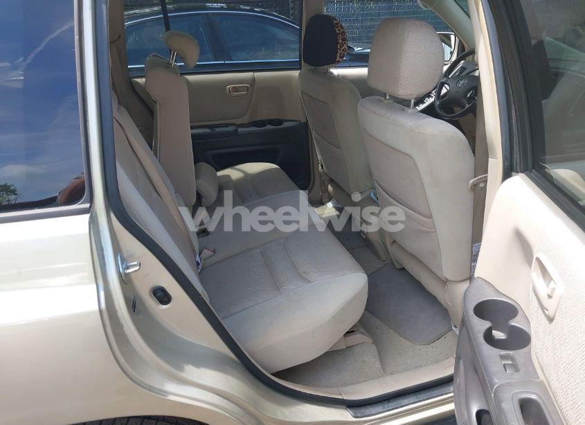 Photo 8 of 2003 Toyota Highlander V6 (VIN JTEGF21A930104230)