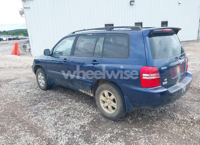 Photo 3 of 2002 Toyota Highlander V6 (VIN JTEGF21AX20034445)