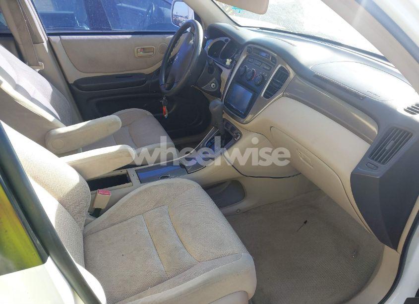 Photo 5 of 2002 Toyota Highlander V6 (VIN JTEGF21AX20064948)