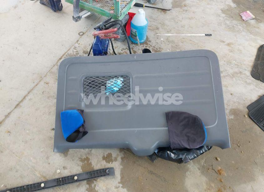 Photo 12 of 2002 Toyota Rav4 (VIN JTEGH20V320077278)