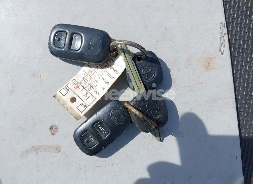 Photo 11 of 2003 Toyota Rav4 (VIN JTEGH20V530092270)