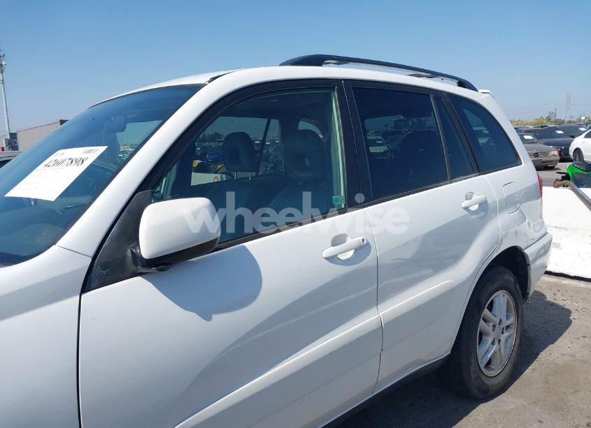 Photo 6 of 2002 Toyota Rav4 (VIN JTEGH20V820059388)