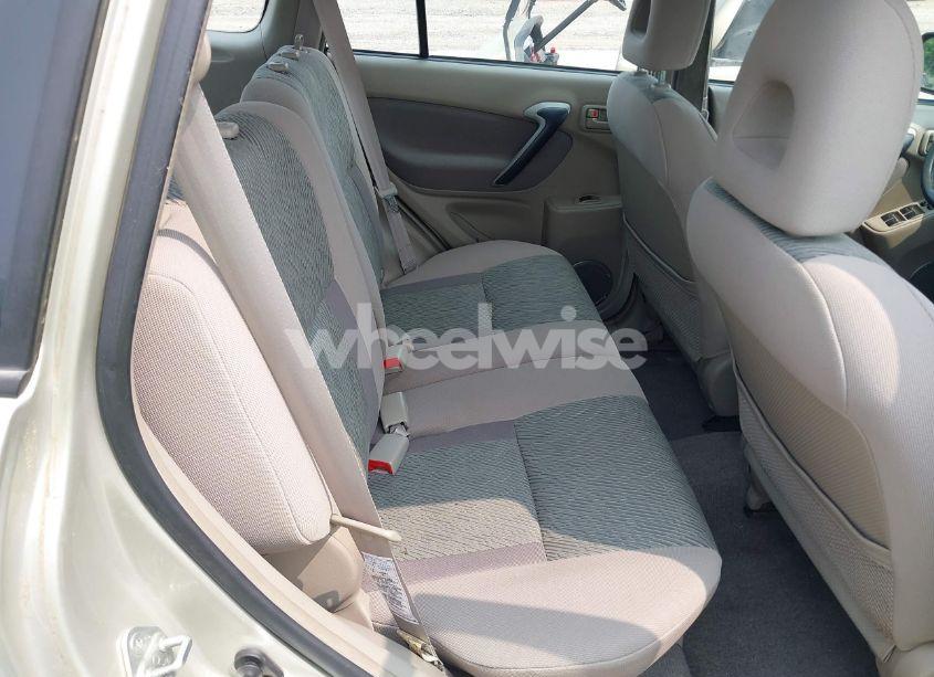 Photo 8 of 2003 Toyota Rav4 (VIN JTEGH20V830102676)