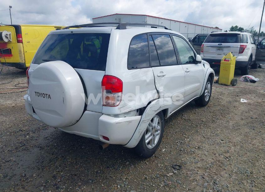 Photo 4 of 2002 Toyota Rav4 (VIN JTEGH20V920047041)