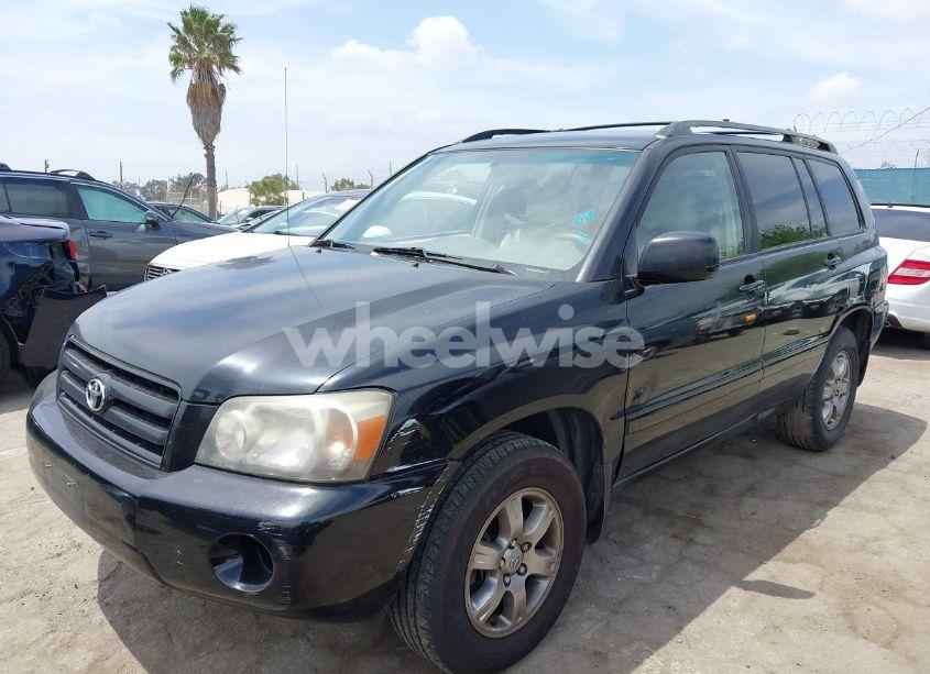 Photo 2 of 2006 Toyota Highlander V6 (VIN JTEGP21A260126152)