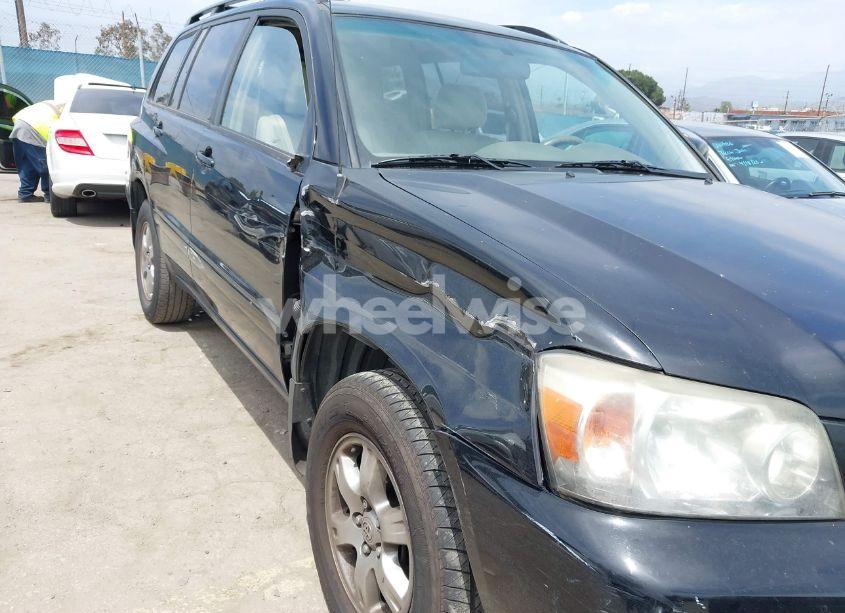 Photo 6 of 2006 Toyota Highlander V6 (VIN JTEGP21A260126152)