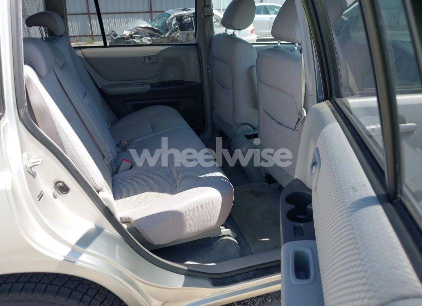 Photo 8 of 2007 Toyota Highlander V6 (VIN JTEGP21A270129649)