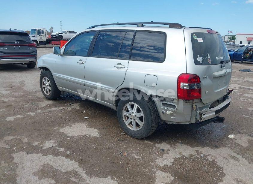 Photo 3 of 2007 Toyota Highlander V6 (VIN JTEGP21A370126601)