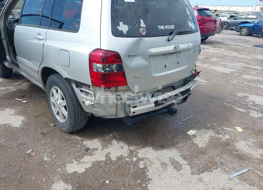 Photo 6 of 2007 Toyota Highlander V6 (VIN JTEGP21A370126601)