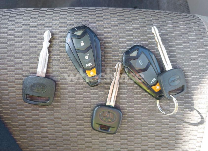 Photo 11 of 2004 Toyota Rav4 (VIN JTEHD20V040004159)