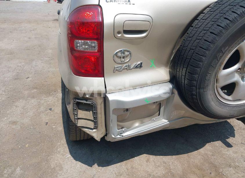 Photo 6 of 2004 Toyota Rav4 (VIN JTEHD20V040013458)