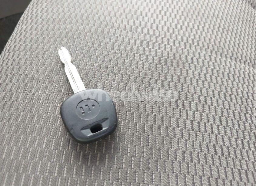 Photo 11 of 2004 Toyota Rav4 (VIN JTEHD20V040018434)