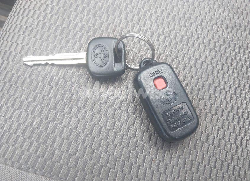 Photo 11 of 2004 Toyota Rav4 (VIN JTEHD20V040037212)