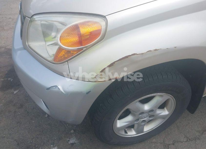 Photo 6 of 2004 Toyota Rav4 (VIN JTEHD20V040037212)