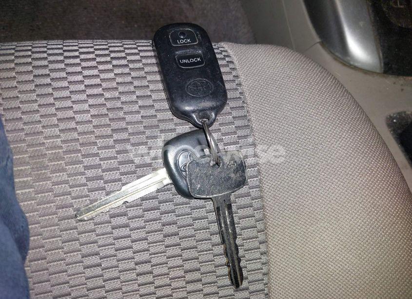 Photo 11 of 2005 Toyota Rav4 (VIN JTEHD20V156044359)